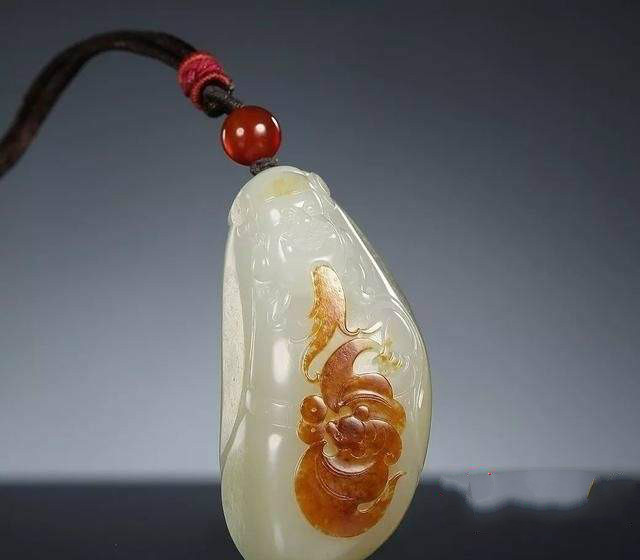 玉雕蝙蝠的寓意
