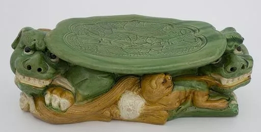 辽三彩双狮枕