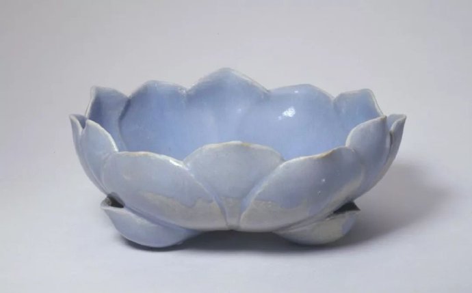 明宜兴窑的精品瓷器