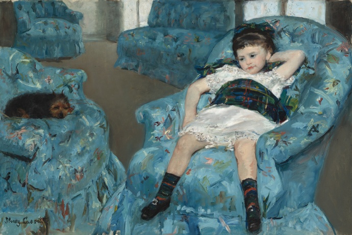Mary Cassatt《蓝色沙发上的小女孩》