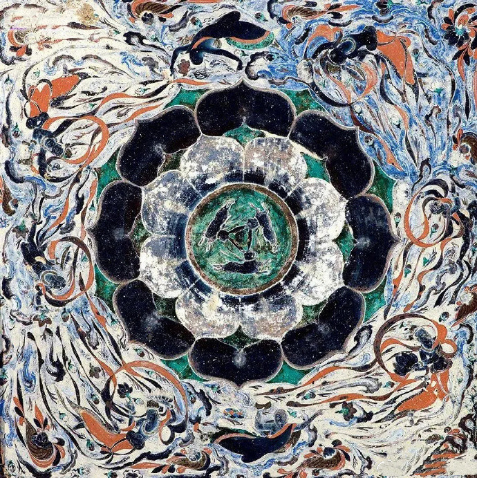 （隋）敦煌莫高窟第407窟 莲花藻井“三兔共耳图”