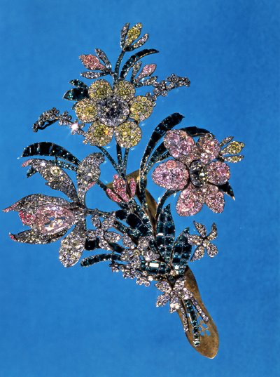  大花束（Grand Bouquet）宝石胸针