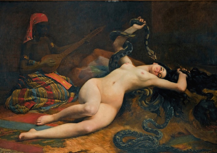 Une Charmeuse