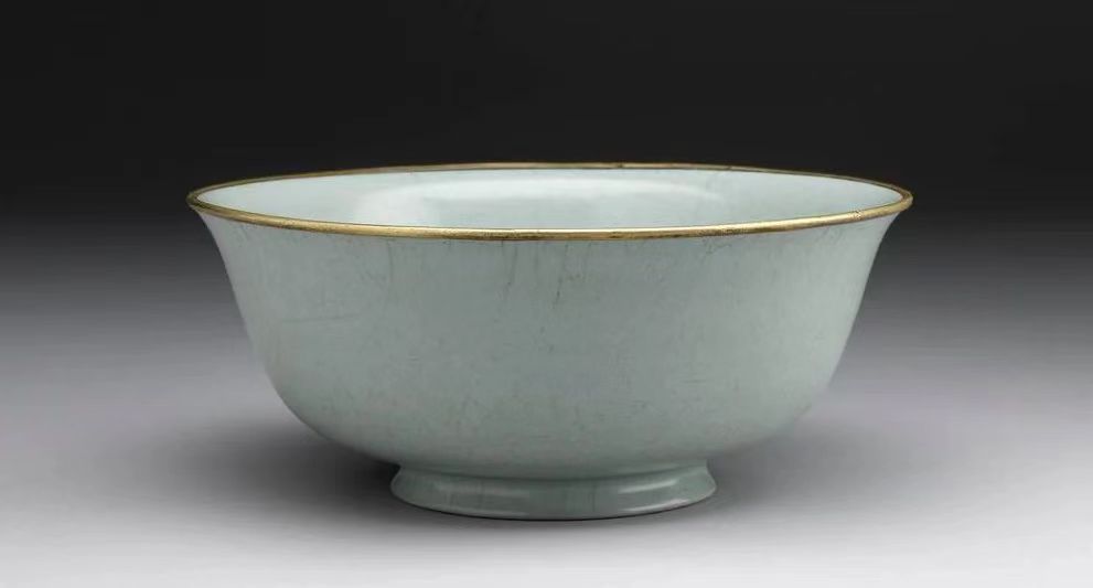 藏在海外博物馆里的汝窑瓷器