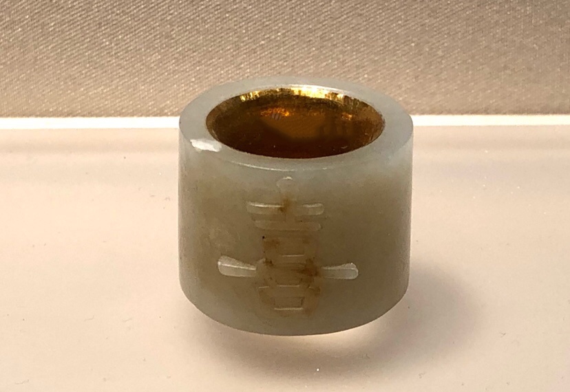 清宫旧藏*白玉镶金里喜字扳指